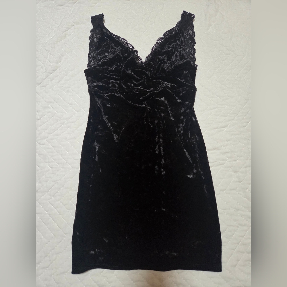 Free People Intimately Black Lace Velvet Dress XS NWT